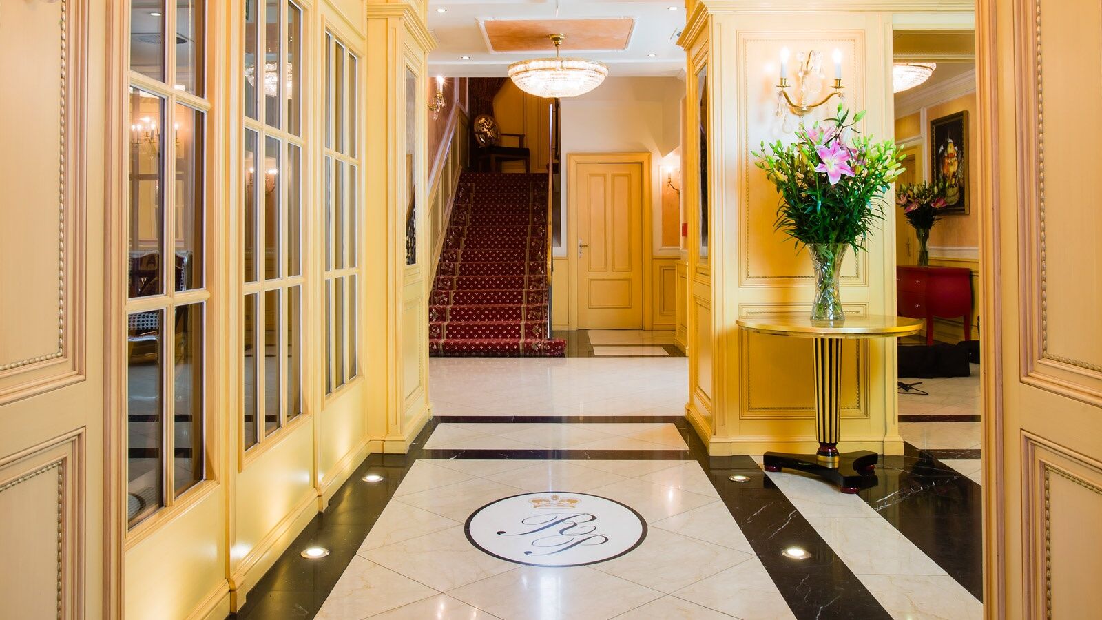 Luxury Family Hotel Royal Palace Praha Interiør bilde